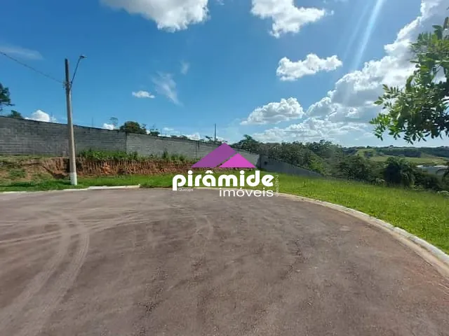 Terreno com 787m², à venda, no bairro Jardim Torrão de Ouro em São José dos Campos
