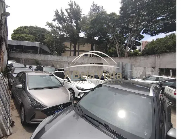 Terreno com 980m², à venda, no bairro Vila Sônia em São Paulo