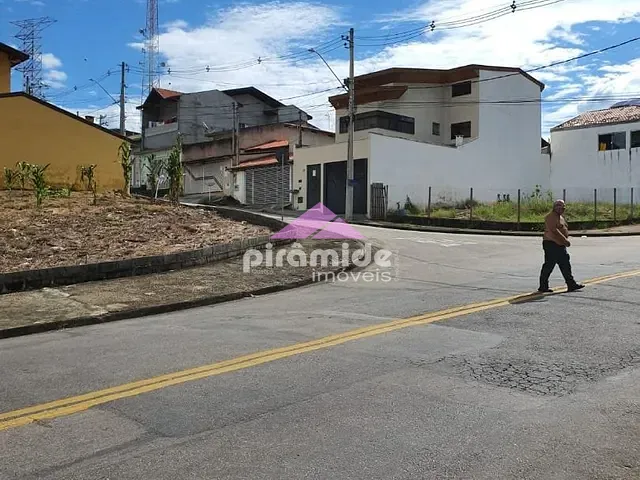 Terreno com 190m², à venda, no bairro Altos da Vila Paiva em São José dos Campos