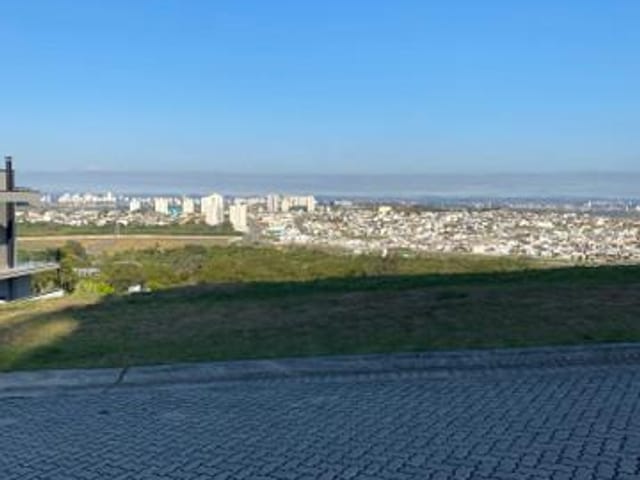 Terreno com 803m², à venda, no bairro Condomínio Reserva do Paratehy em São José dos Campos