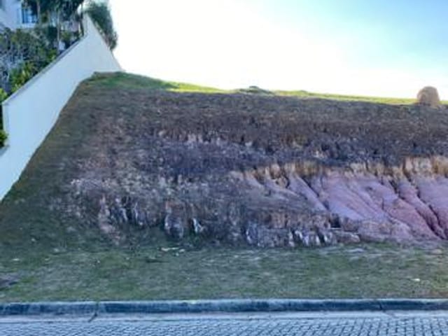 Terreno com 803m², à venda, no bairro Condomínio Reserva do Paratehy em São José dos Campos