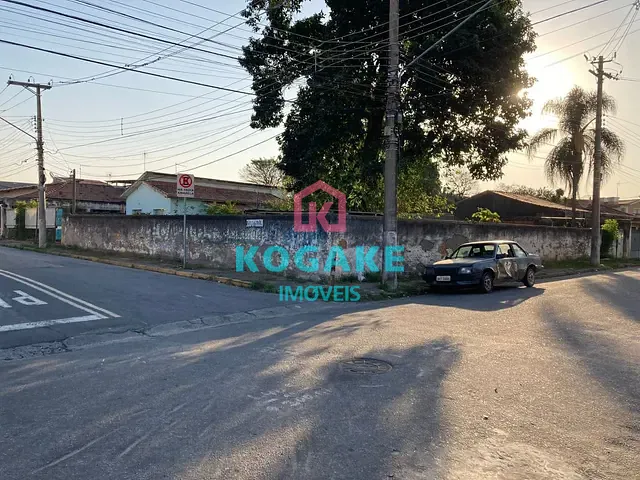 Terreno com 900m², à venda, no bairro São João em Jacareí