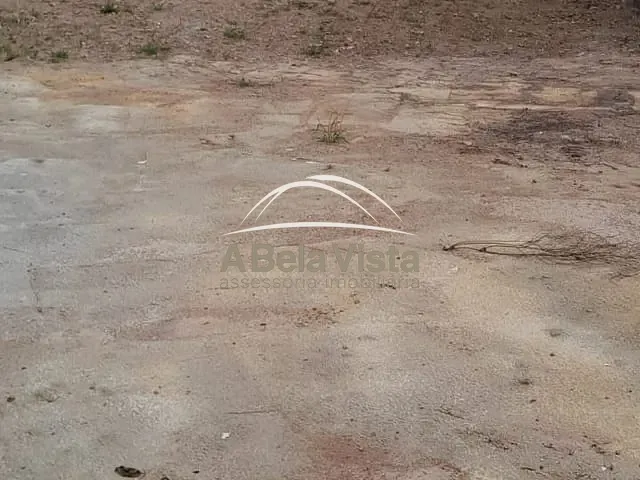 Terreno com 305m², à venda, no bairro Novo Osasco em Osasco