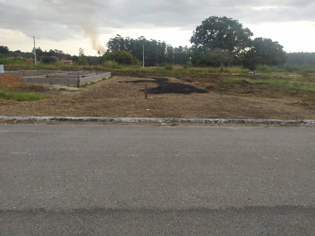 Terreno com 300m², à venda, no bairro Residencial e Comercial Portal dos Eucaliptos em Pindamonhangaba