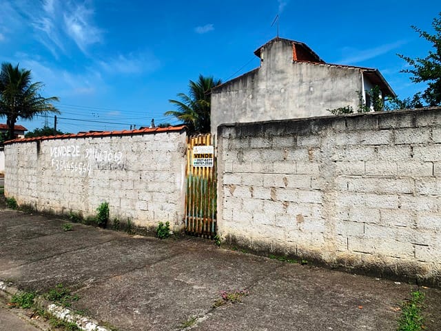 Terreno com 314m², à venda, no bairro Vila Prado em Pindamonhangaba
