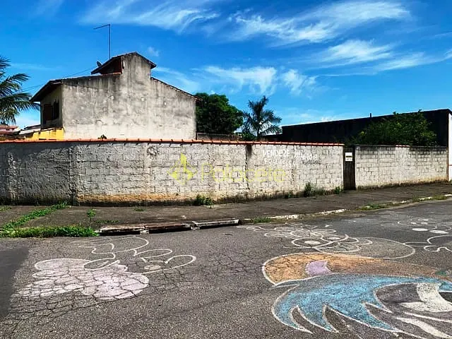 Terreno com 314m², à venda, no bairro Vila Prado em Pindamonhangaba