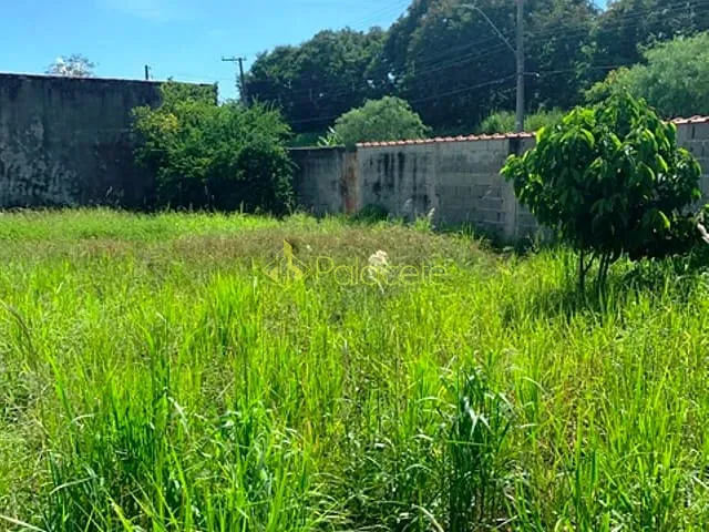 Terreno com 314m², à venda, no bairro Vila Prado em Pindamonhangaba