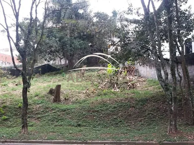 Terreno com 562m², à venda, no bairro Adalgisa em Osasco