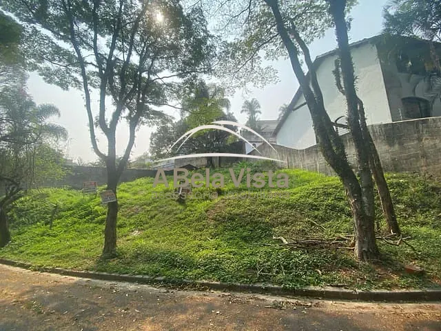 Terreno com 562m², à venda, no bairro Adalgisa em Osasco