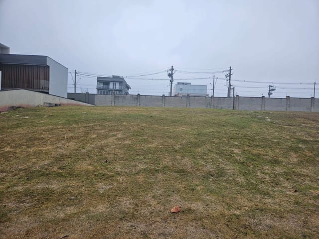 Terreno com 597m², à venda, no bairro Condomínio Residencial Alphaville em São José dos Campos
