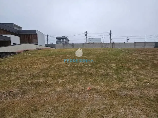 Terreno com 597m², à venda, no bairro Condomínio Residencial Alphaville em São José dos Campos