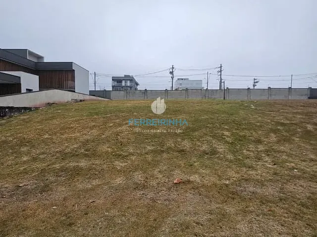 Terreno com 597m², à venda, no bairro Condomínio Residencial Alphaville em São José dos Campos