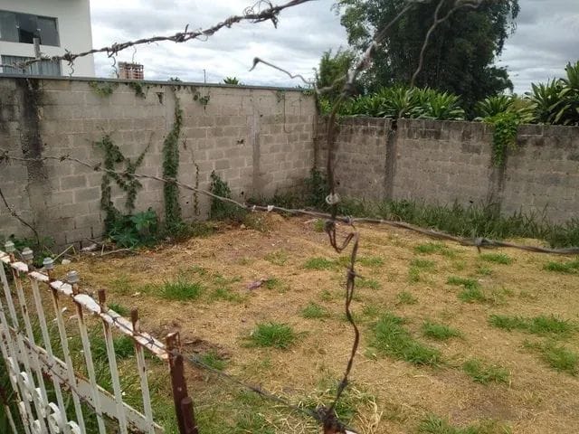 Terreno com 346m², à venda, no bairro Esplanada Independência em Taubaté