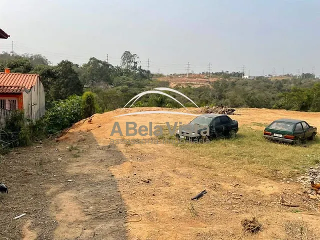 Terreno com 770m², à venda, no bairro araçariguama em Araçariguama