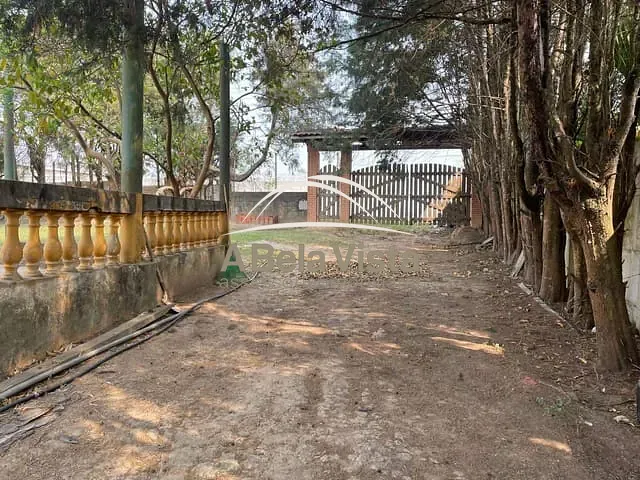 Terreno com 770m², à venda, no bairro araçariguama em Araçariguama