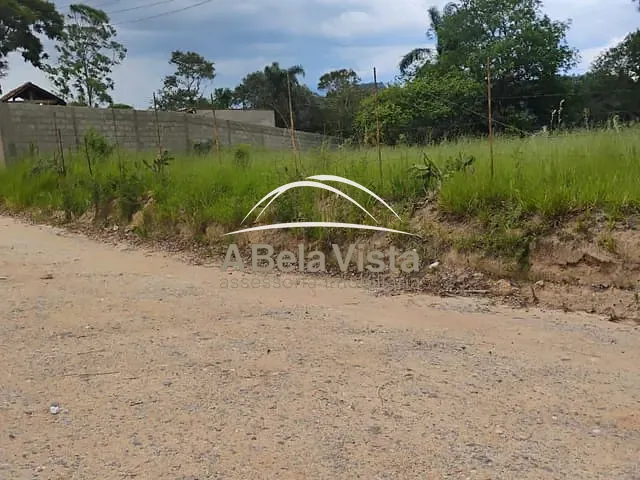 Terreno com 1300m², à venda, no bairro Gabriel em Ibiúna