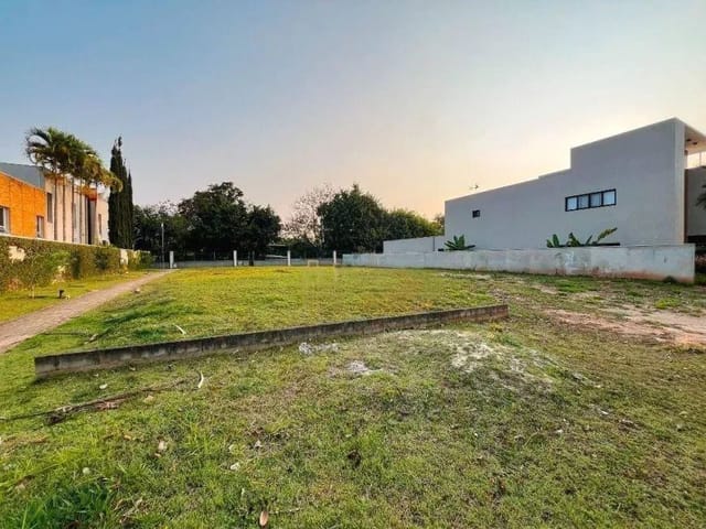 Terreno com 1200m², à venda, no bairro Condomínio Chácara Serimbura em São José dos Campos
