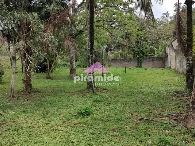 Terreno com 723m², à venda, no bairro Jaraguá em São Sebastião