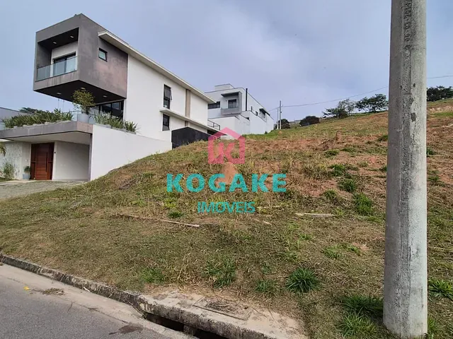 Terreno com 361m², à venda, no bairro Recanto dos Eucaliptos em São José dos Campos