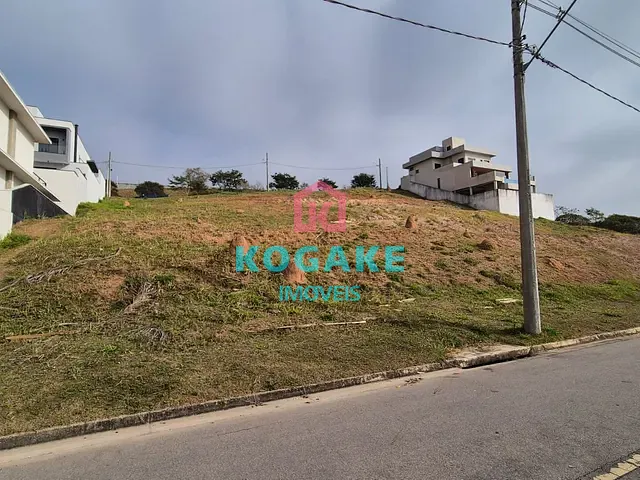 Terreno com 361m², à venda, no bairro Recanto dos Eucaliptos em São José dos Campos