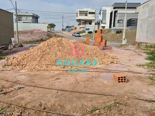 Terreno com 365m², à venda, no bairro Recanto dos Eucaliptos em São José dos Campos