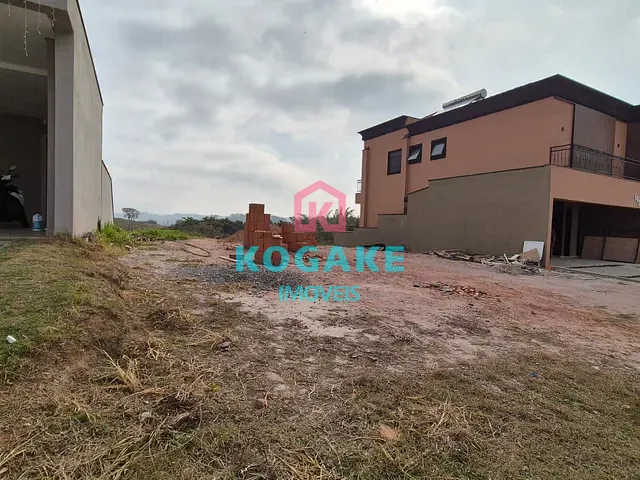 Terreno com 365m², à venda, no bairro Recanto dos Eucaliptos em São José dos Campos