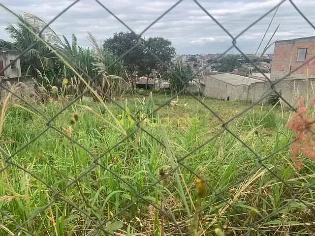 Terreno à venda, no bairro São Gonçalo em Taubaté