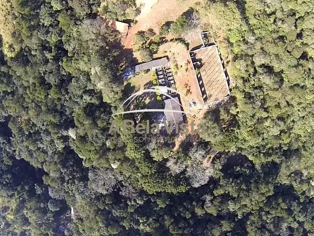 Terreno com 10000m², à venda, no bairro Chácara Jaguari (Fazendinha) em Santana de Parnaíba
