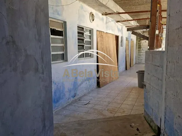 Terreno com 330m², à venda, no bairro Jardim D'Abril em Osasco