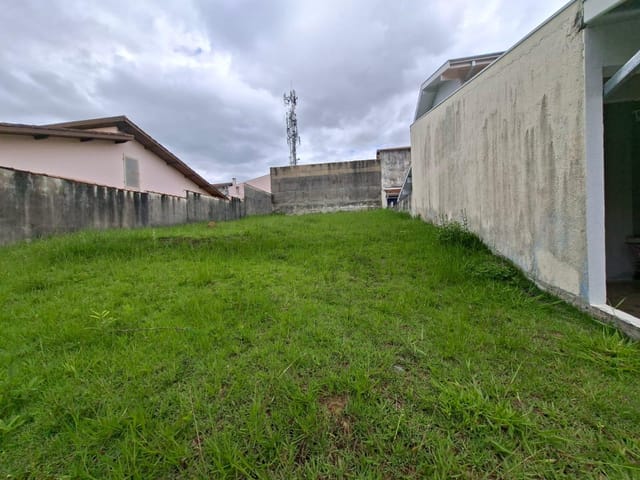 Terreno com 326m², à venda, no bairro Urbanova em São José dos Campos