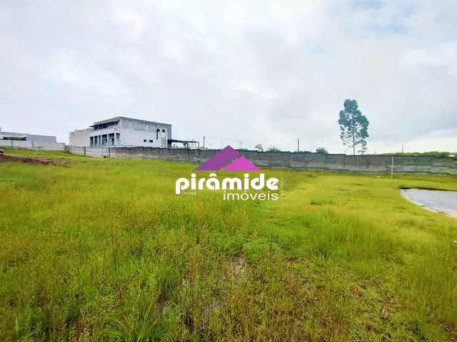 Terreno com 895m², à venda, no bairro Urbanova em São José dos Campos