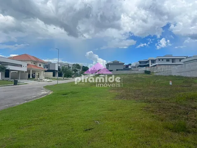 Terreno com 895m², à venda, no bairro Urbanova em São José dos Campos