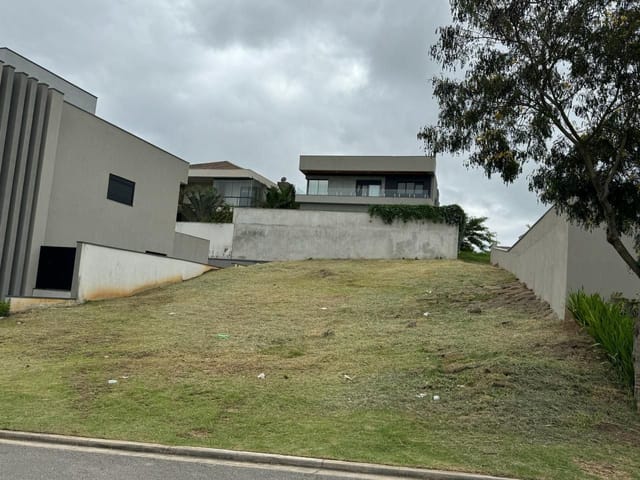 Terreno com 466m², à venda, no bairro Condomínio Residencial Alphaville II em São José dos Campos