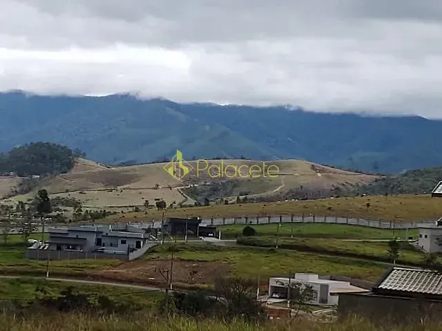 Terreno à venda, no bairro Condominio Village da Serra em Tremembé