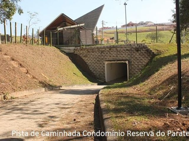 Terreno com 700m², à venda, no bairro Condomínio Reserva do Paratehy em São José dos Campos