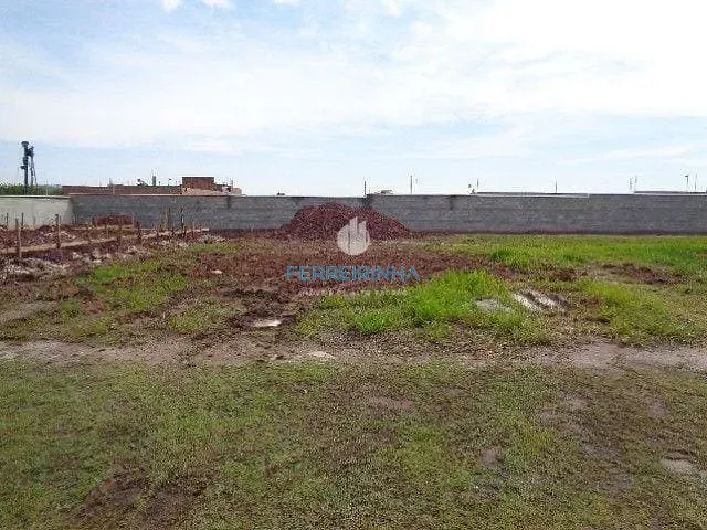 Terreno com 700m², à venda, no bairro Condomínio Reserva do Paratehy em São José dos Campos