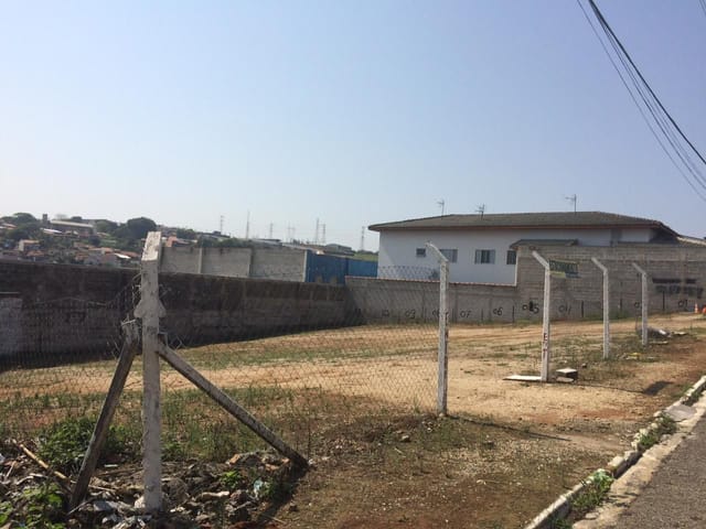Terreno com 802m², à venda, no bairro Jardim Bela Vista em Taubaté