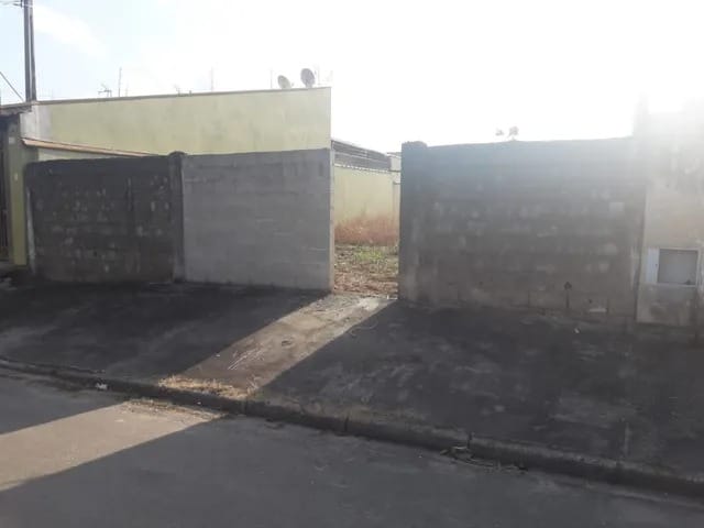 Terreno com 300m², à venda, no bairro Jardim Ana Rosa em Taubaté