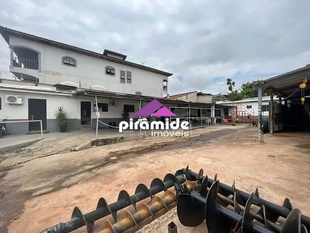 Prédio com 533m², para alugar, no bairro Vila Tesouro em São José dos Campos