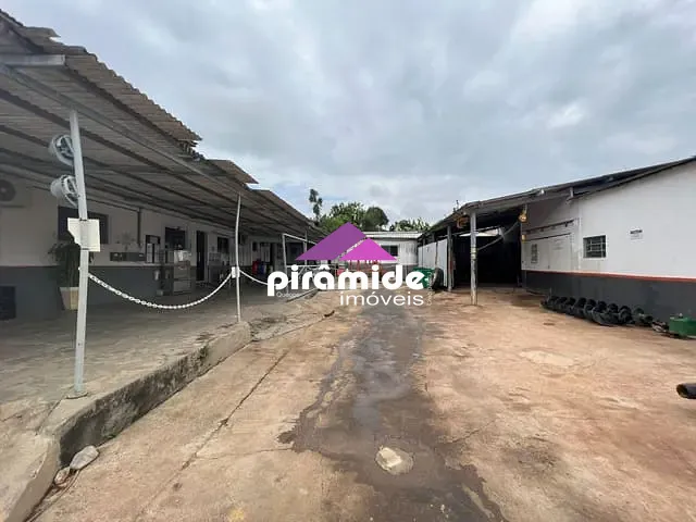 Prédio com 533m², para alugar, no bairro Vila Tesouro em São José dos Campos