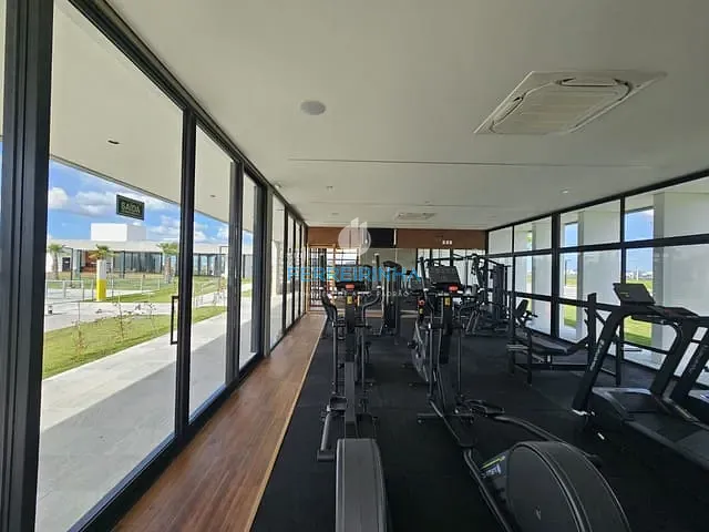 Terreno com 330m², à venda, no bairro Loteamento Terras Alpha São José dos Campos em São José dos Campos