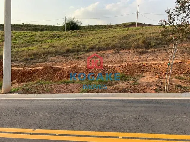Terreno com 250m², à venda, no bairro Putim em São José dos Campos
