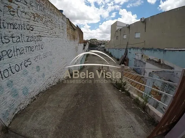 Ponto com 300m², para alugar, no bairro Pestana em Osasco