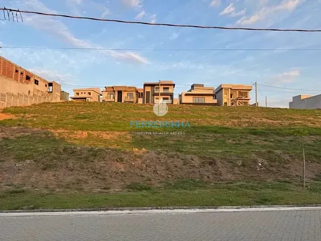 Terreno com 336m², à venda, no bairro Loteamento Terras Alpha São José dos Campos em São José dos Campos