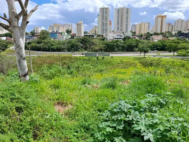 Terreno com 4869m², à venda, no bairro Vila Nair em São José dos Campos
