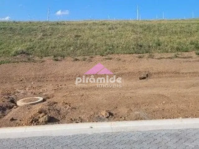 Terreno com 332m², à venda, no bairro Urbanova em São José dos Campos