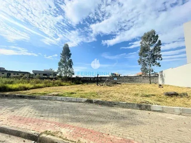 Terreno com 800m², à venda ou para alugar, no bairro Condomínio Residencial Colinas do Paratehy em São José dos Campos
