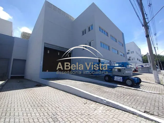 Galpão / Barracão com 1185m², para alugar, no bairro Centro em Vargem Grande Paulista