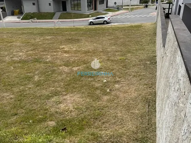 Terreno com 450m², à venda, no bairro Loteamento Vivant Urbanova em São José dos Campos