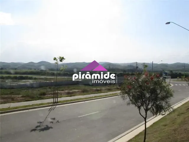 Terreno com 700m², à venda, no bairro Urbanova em São José dos Campos
